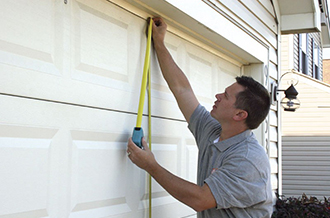 Fix A Garage Door in Lynn Valley